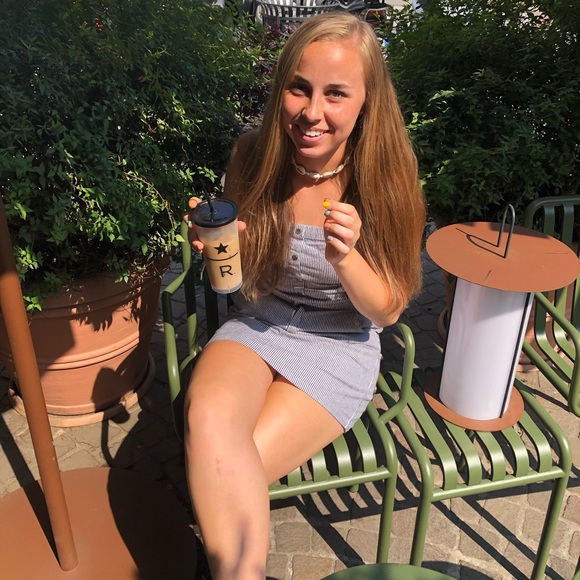 Meet your Posher, Savannah - Picture 1 of 1